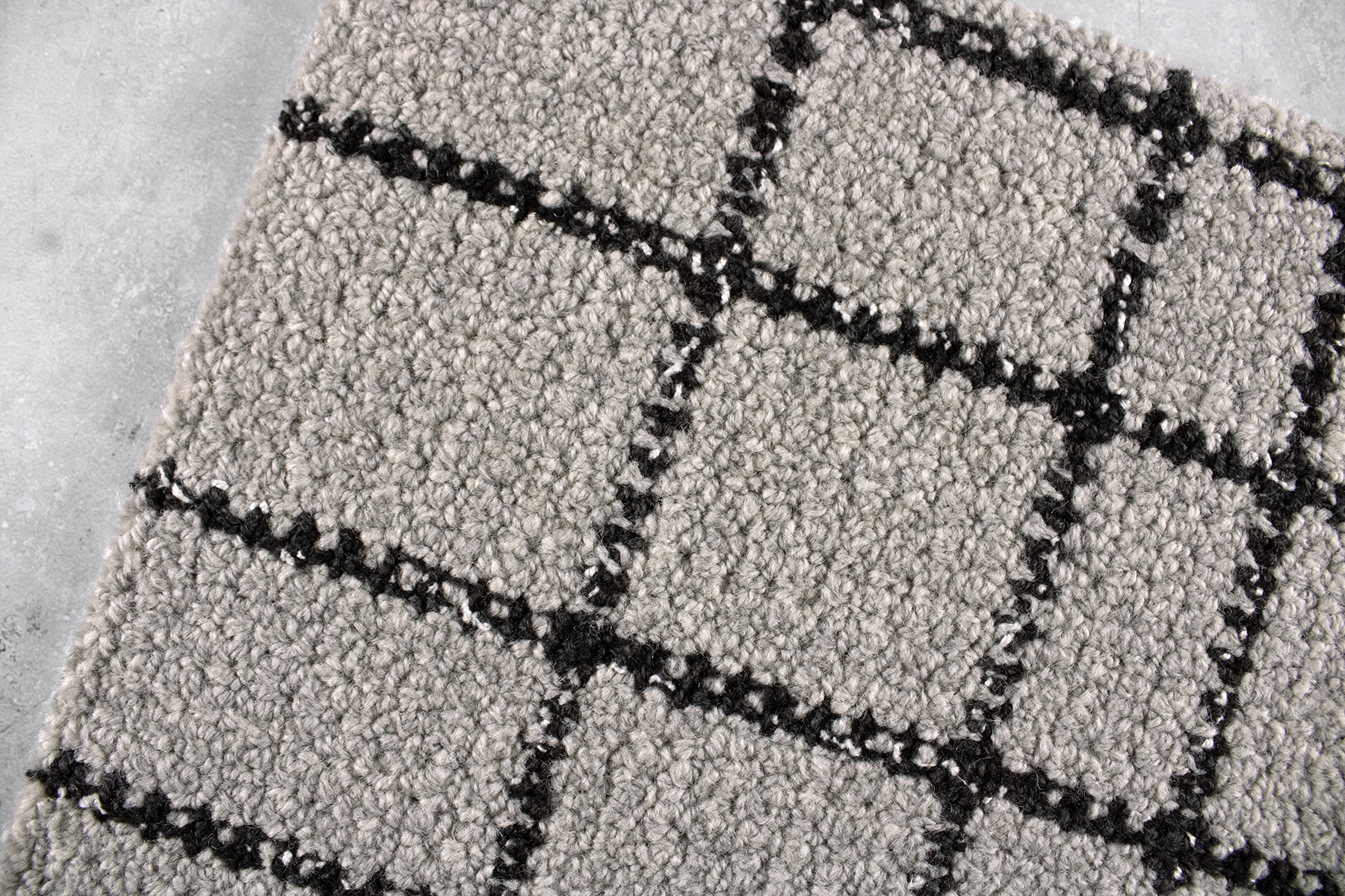 (QS) Efia Detail
